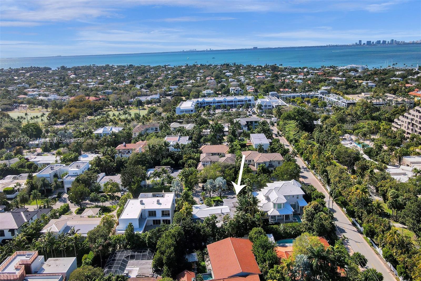 HOLIDAY COLONY - Residential