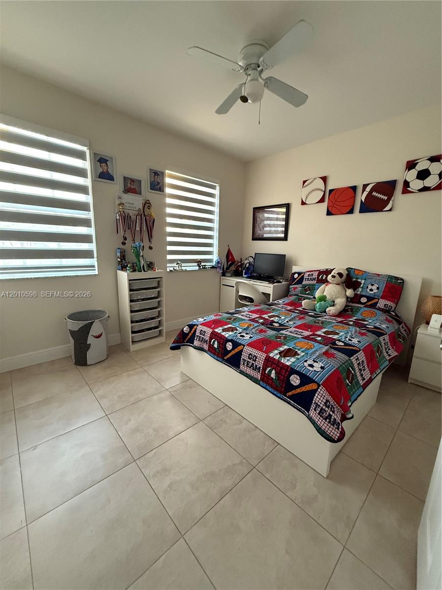 FLORIDIAN ISLES - Residential