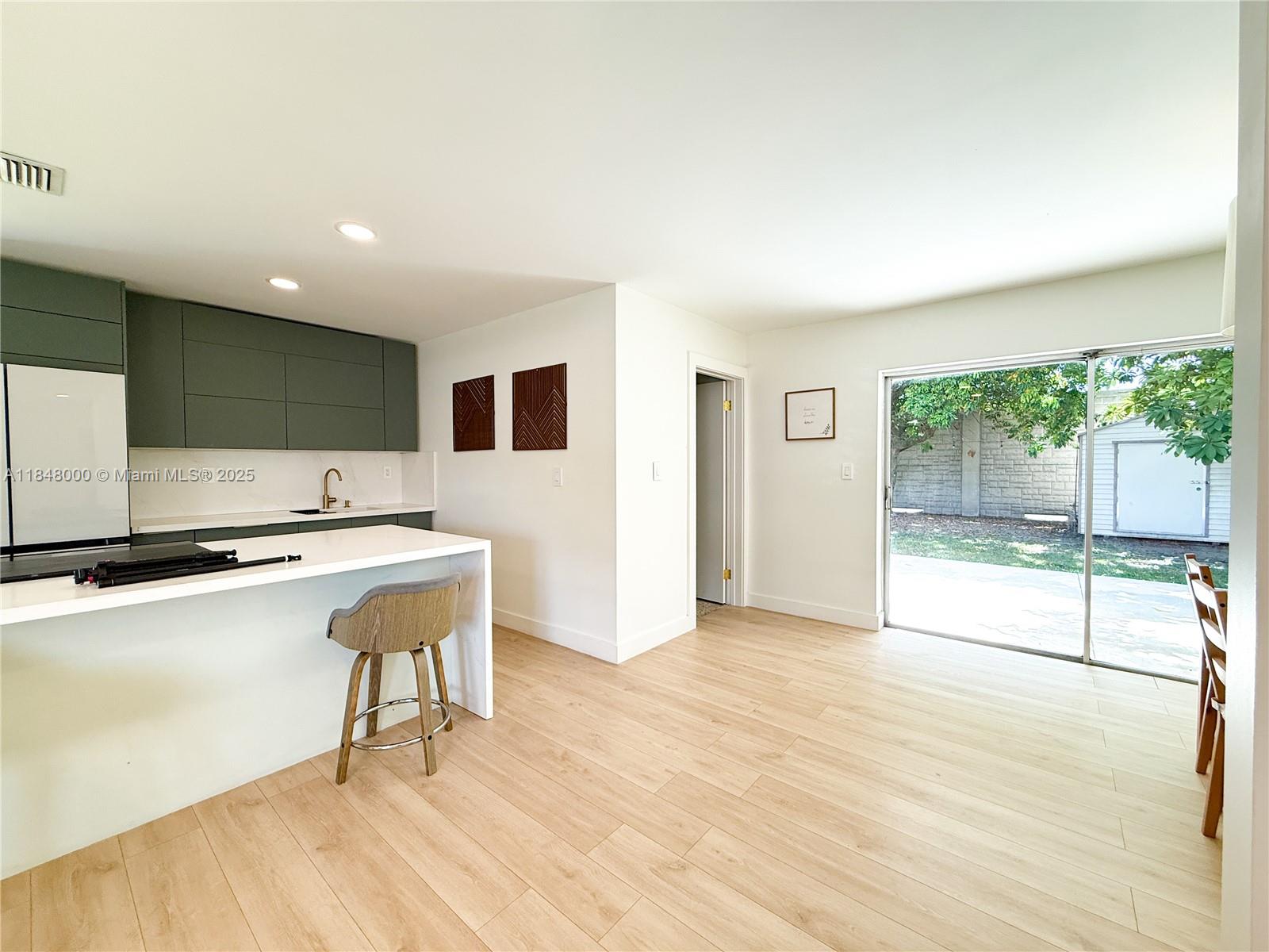 SOUTHERN ESTATES 14TH ADD - Residential