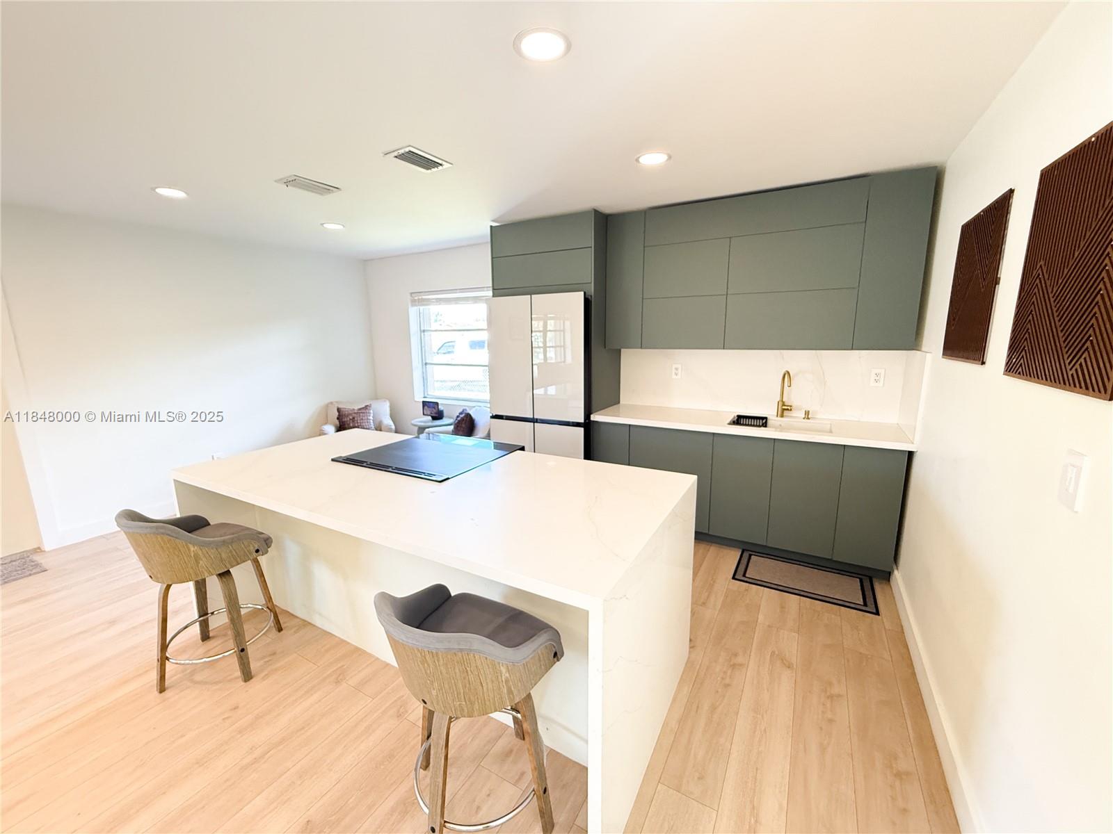 SOUTHERN ESTATES 14TH ADD - Residential