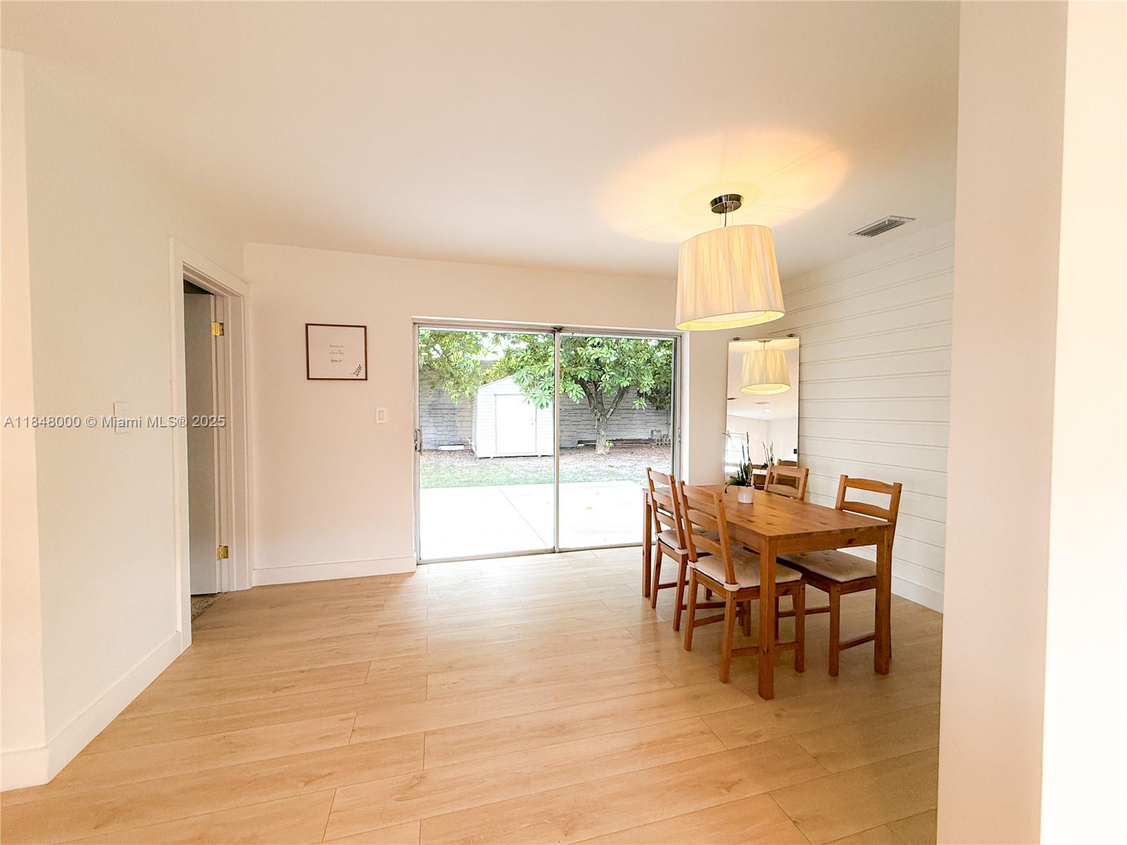 SOUTHERN ESTATES 14TH ADD - Residential