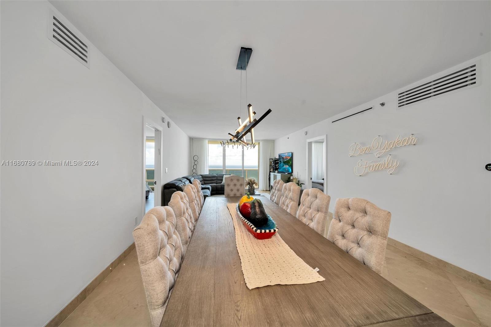 BEACH CLUB I - Residential