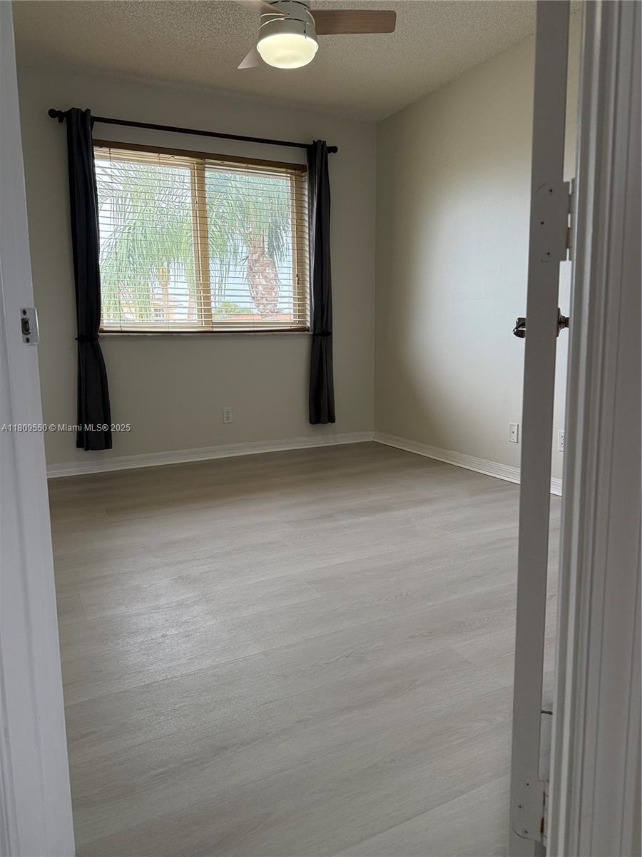 WYNDHAM LAKES NORTH - Residential