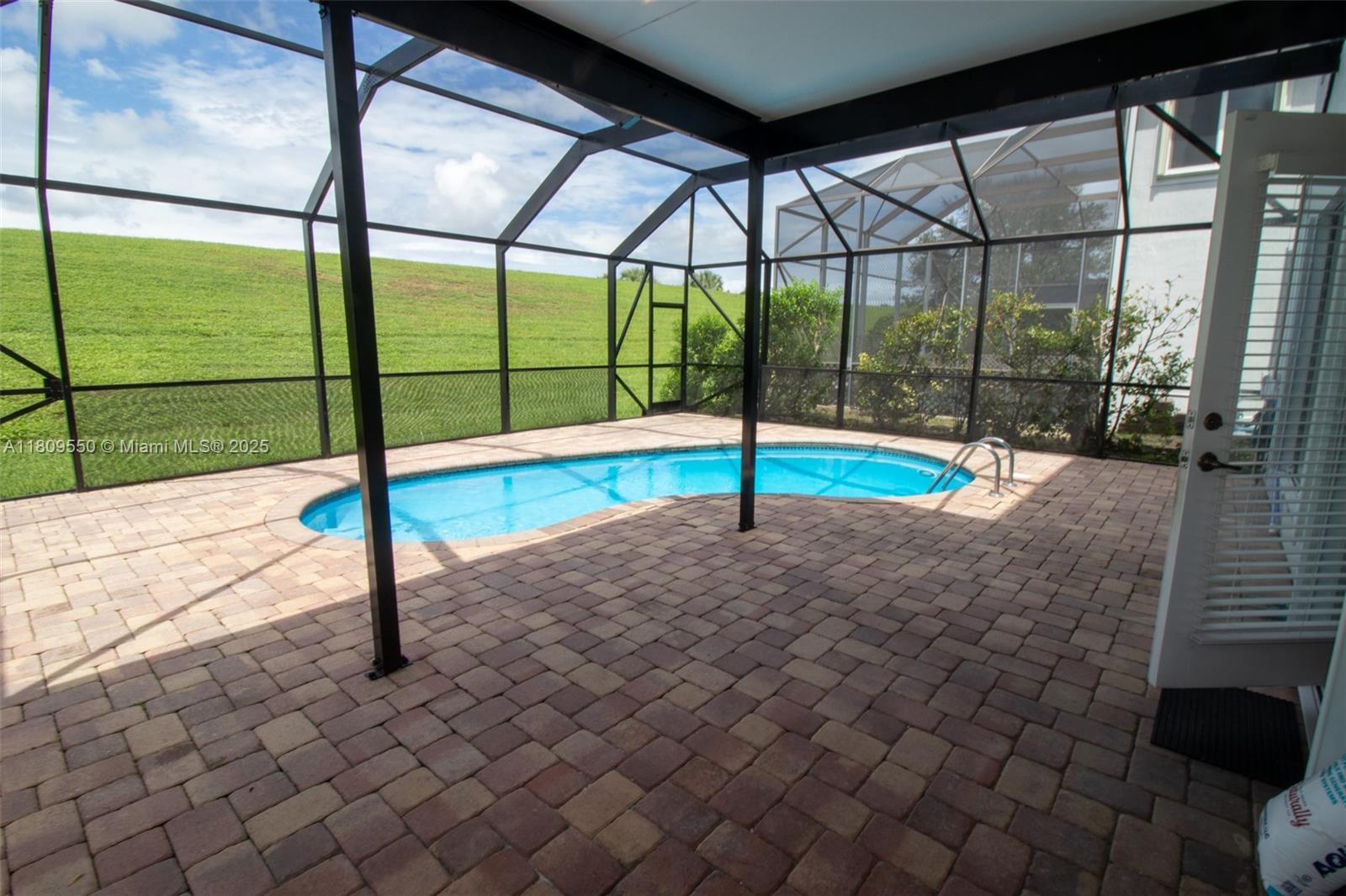 WYNDHAM LAKES NORTH - Residential