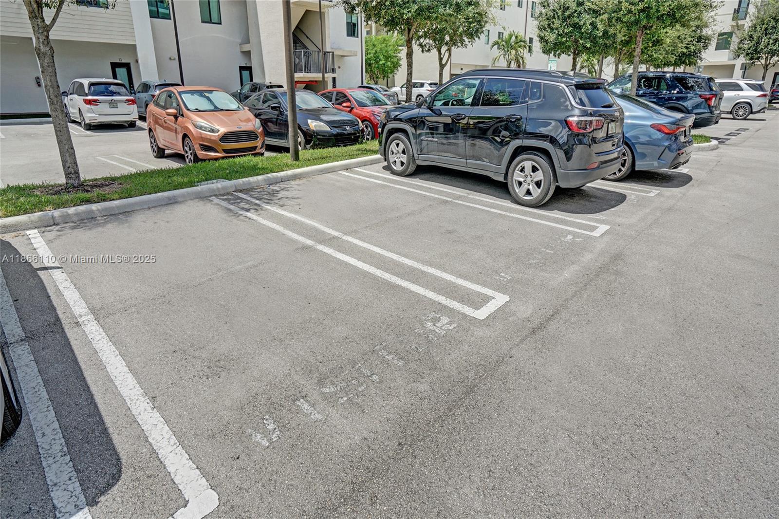 URBANA AT THE RESIDENCES - Residential