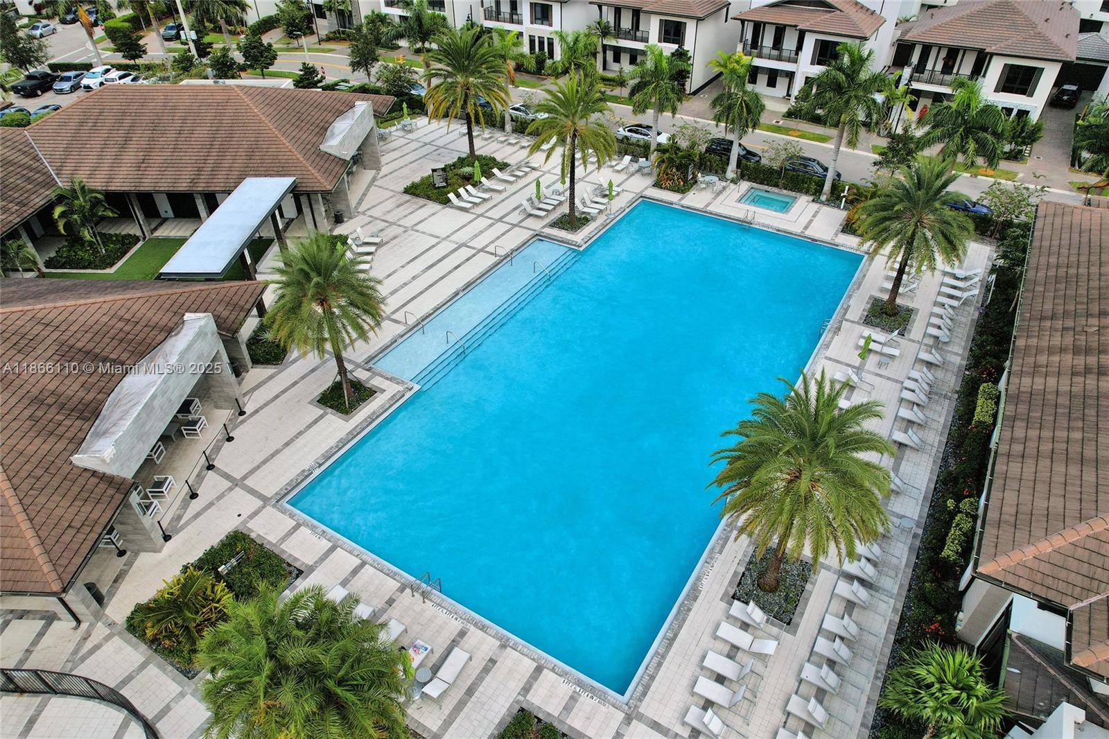 URBANA AT THE RESIDENCES - Residential