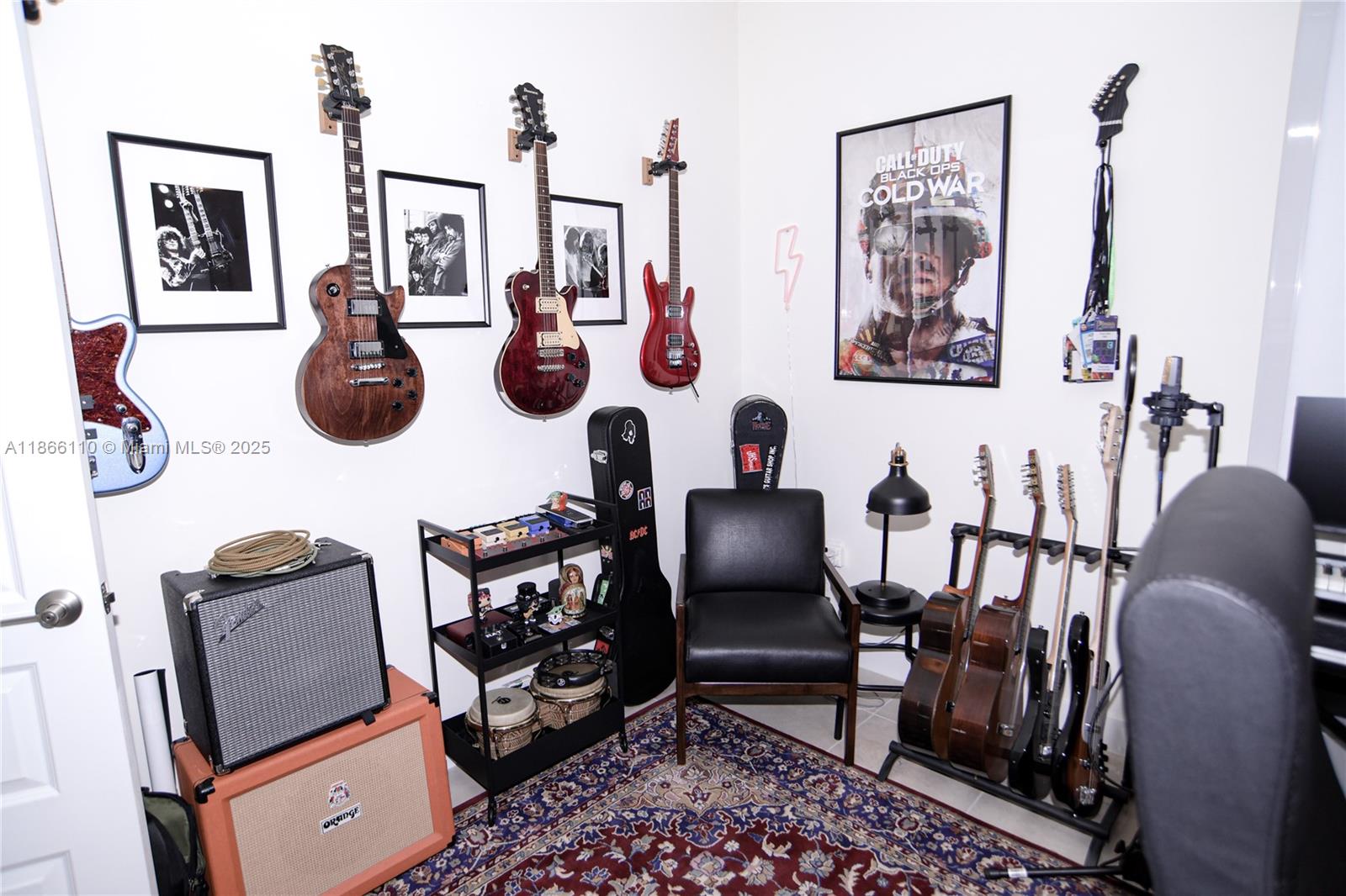 URBANA AT THE RESIDENCES - Residential