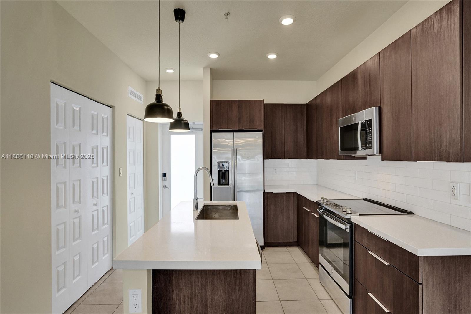 URBANA AT THE RESIDENCES - Residential