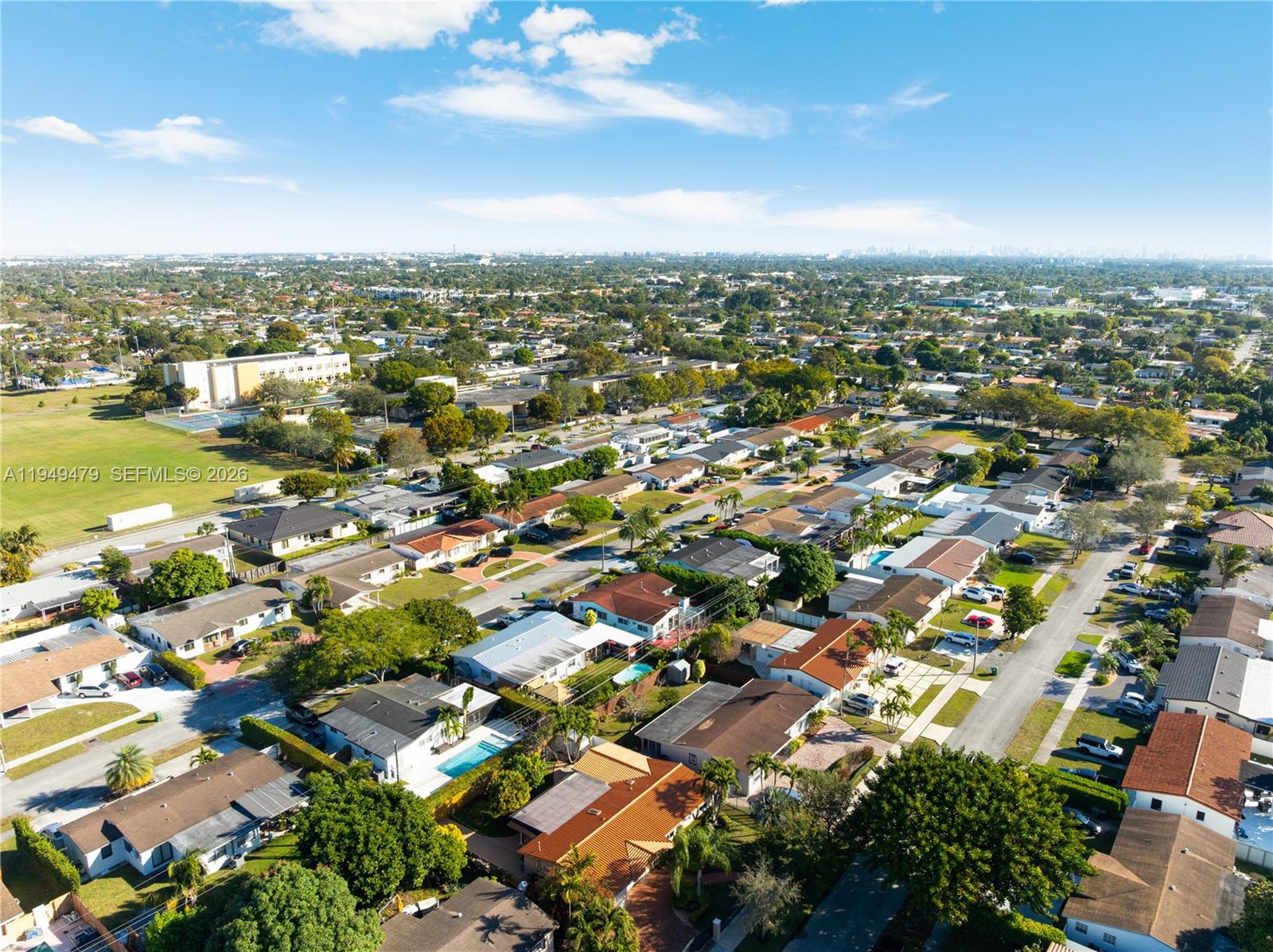 CORAL GARDENS - Residential
