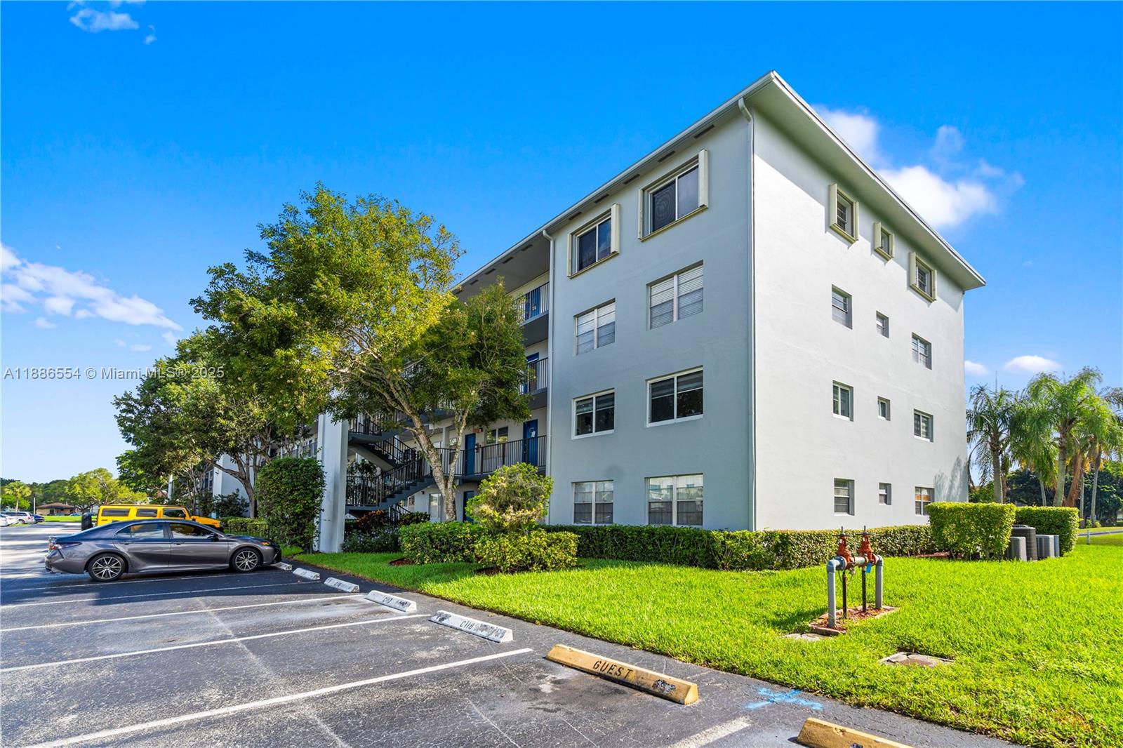 NEW HAMPTON AT CENTURY VI - Residential Lease