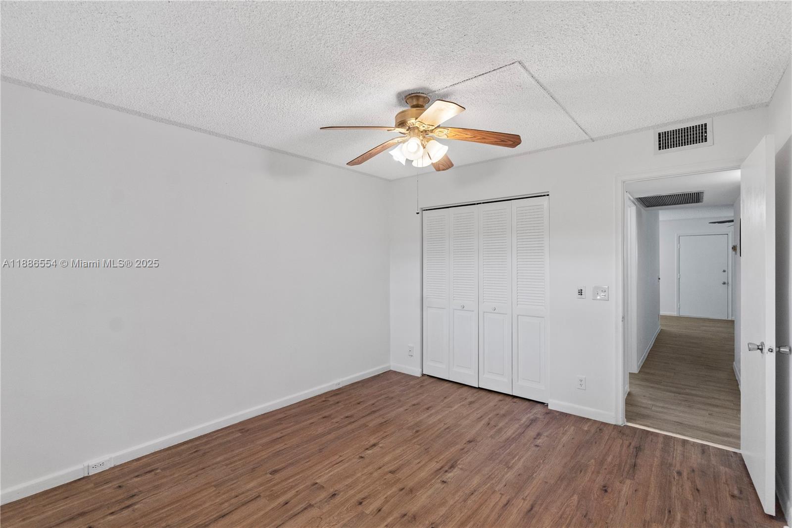 NEW HAMPTON AT CENTURY VI - Residential Lease