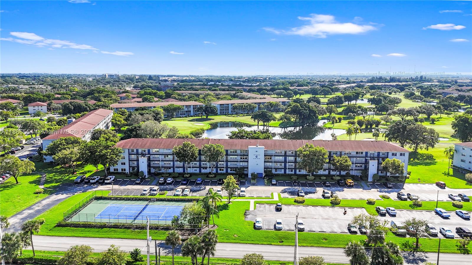 NEW HAMPTON AT CENTURY VI - Residential Lease