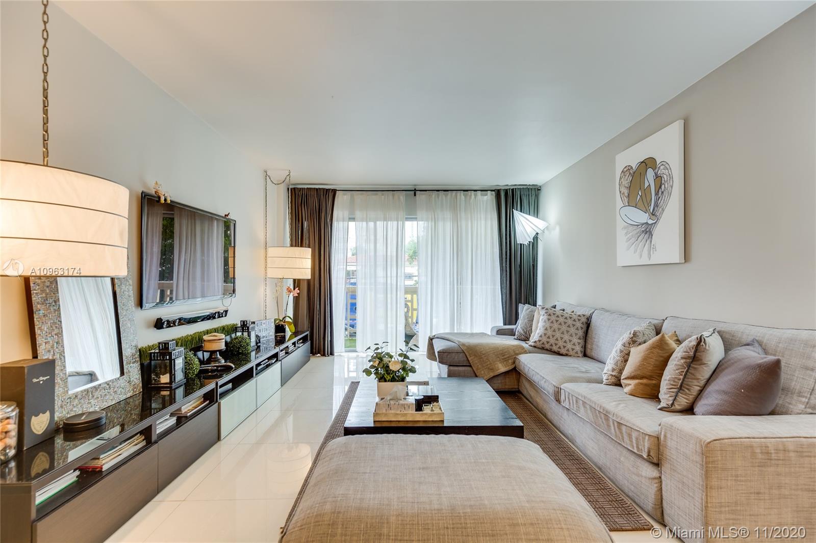 RIVIERA TOWERS CONDO - Residential