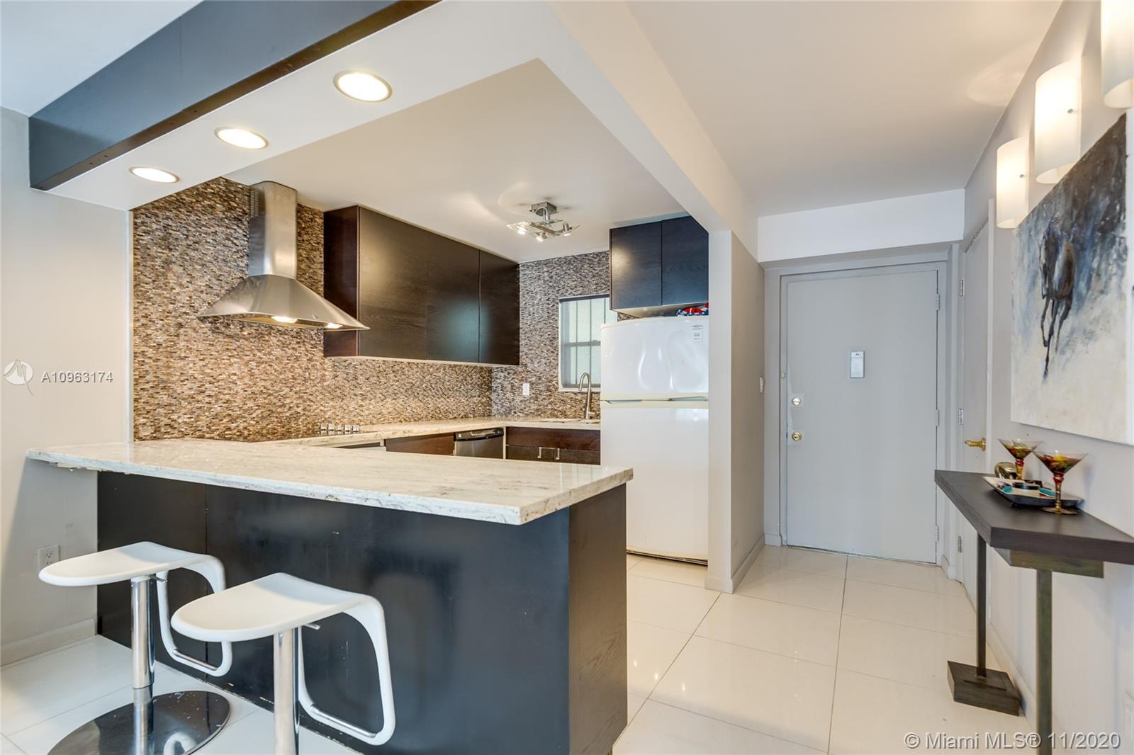 RIVIERA TOWERS CONDO - Residential