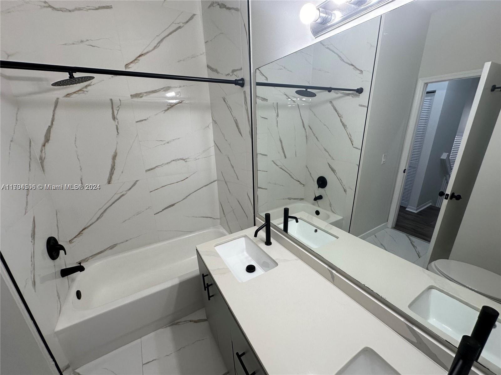 VILLAS AT HARBOR ISLES CO - Residential