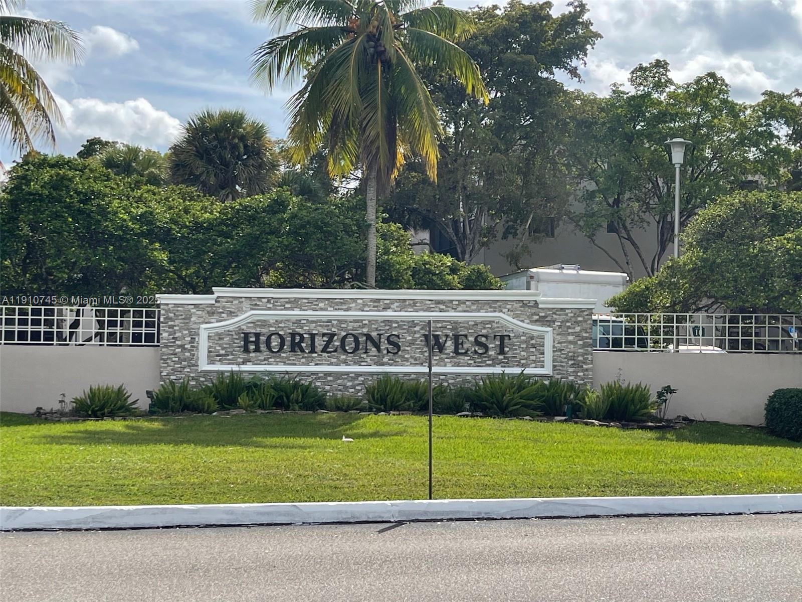 8500 SW 133rd Ave Rd 123