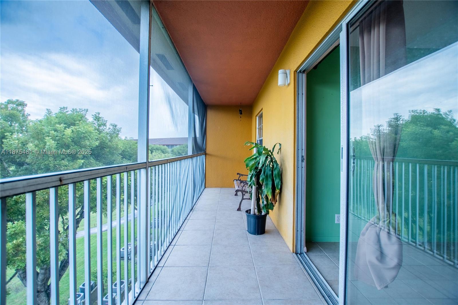 KINGSLEY AT CENTURY VILLA - Residential