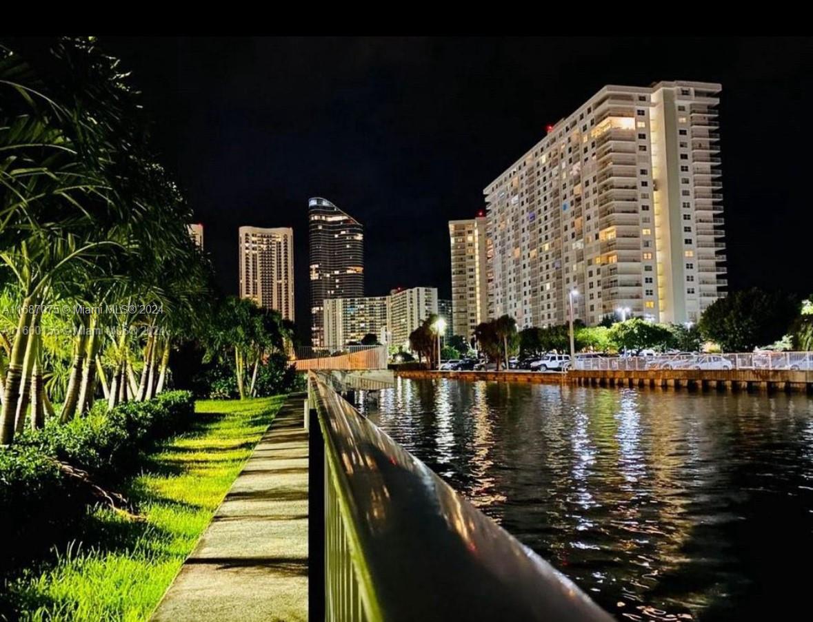 COASTAL TOWERS CONDO - Residential