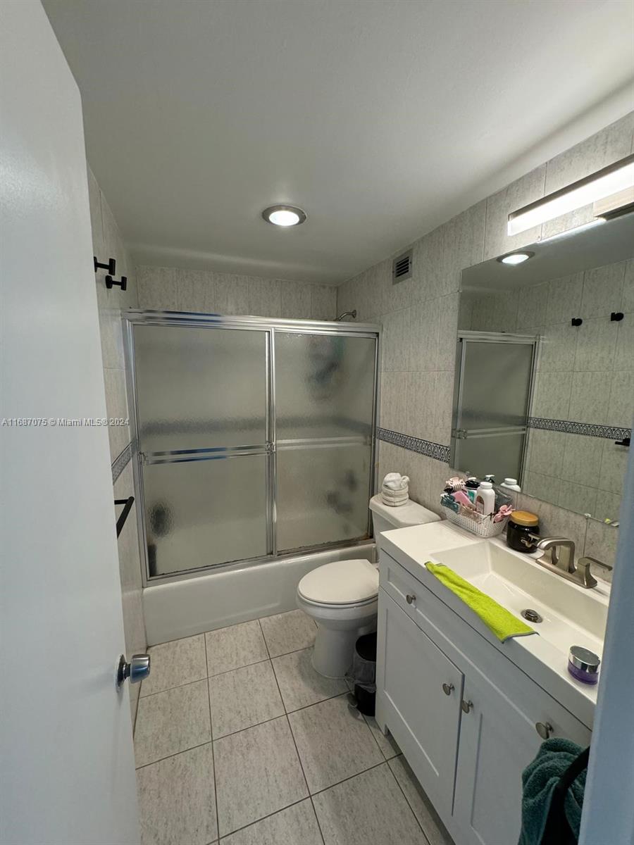 COASTAL TOWERS CONDO - Residential