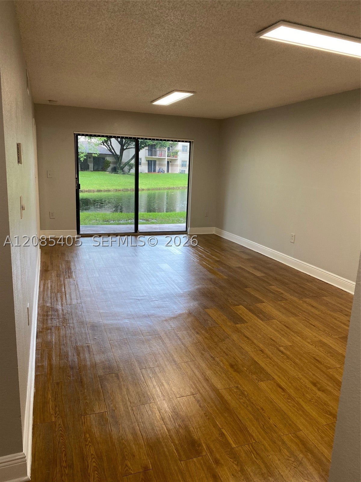 9981 Nob Hill Ct 9981, Sunrise FL 33351