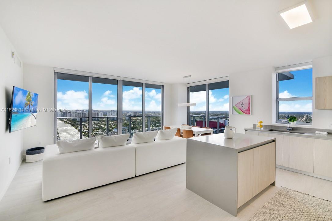 4010 S Ocean Dr T3708