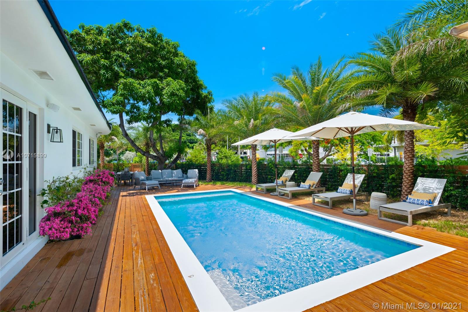 FLAMINGO TERRACE EXTENSIO - Residential