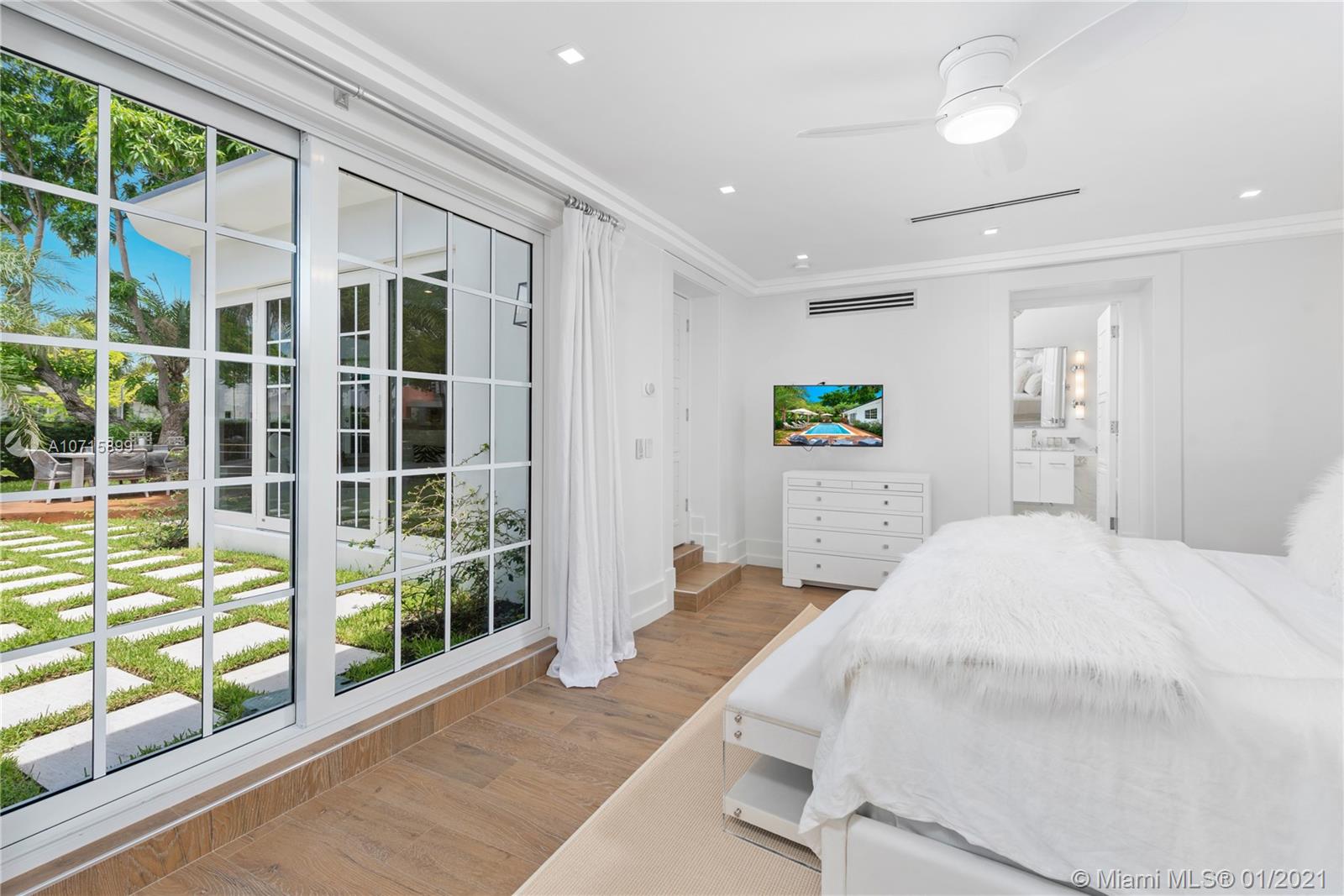 FLAMINGO TERRACE EXTENSIO - Residential