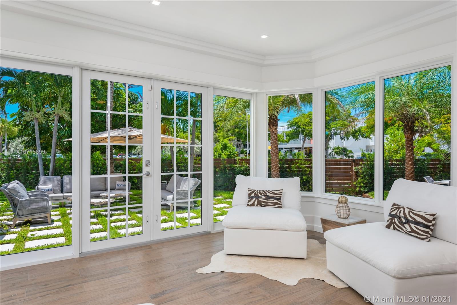FLAMINGO TERRACE EXTENSIO - Residential