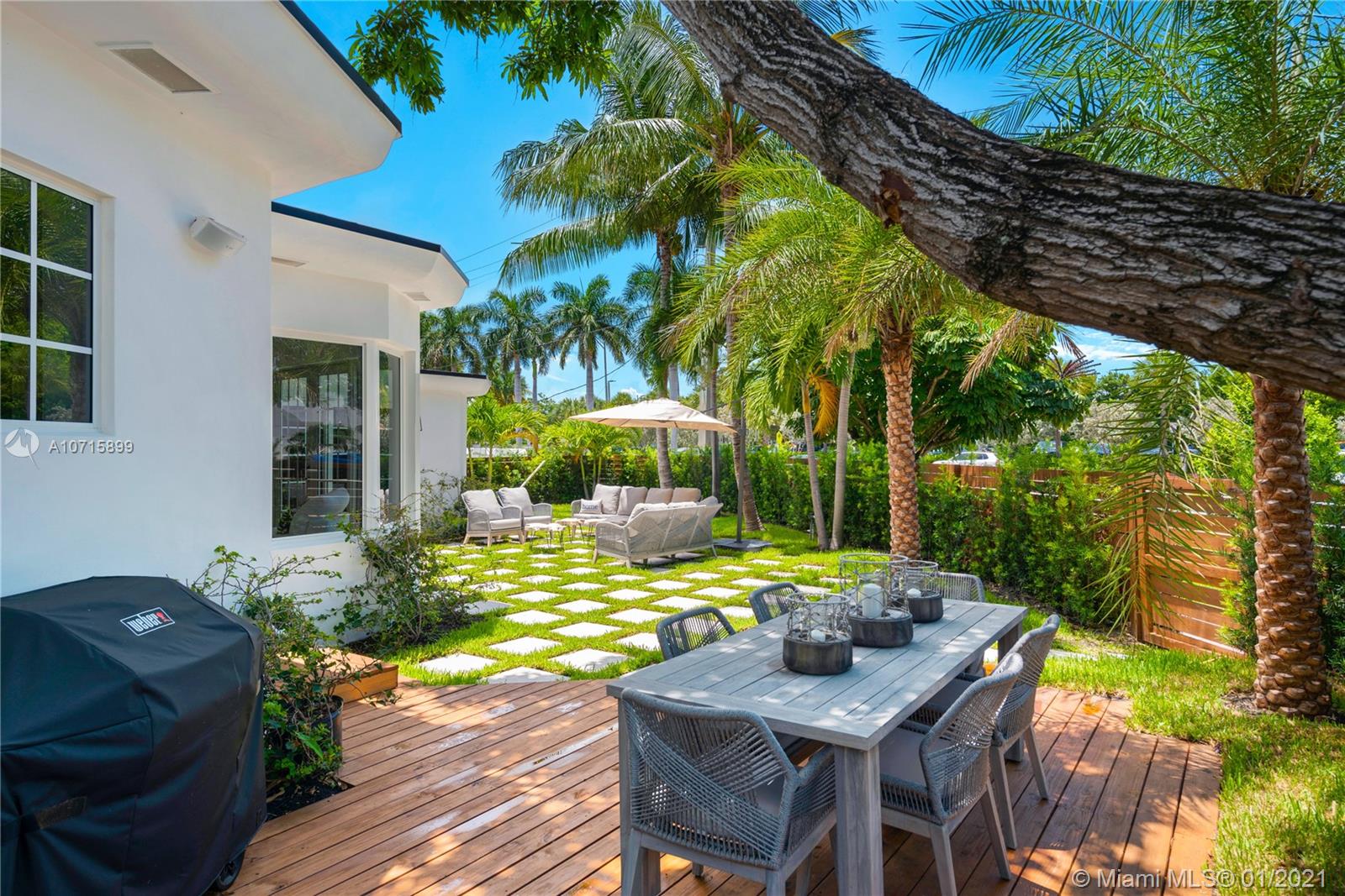 FLAMINGO TERRACE EXTENSIO - Residential