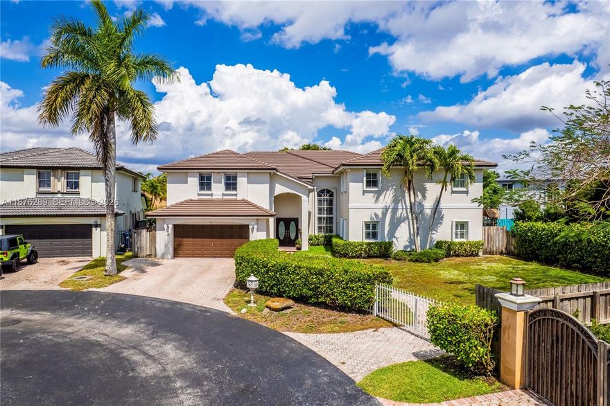 Prime location beautiful large home, oversized gorgeous lot. One of the largest home in the community. Featuring 7 spacious bedrooms with walk-in closets and 5 luxurious baths including spacious In-Law quarter with separate entrance. This residence "boasts plantation shutters" throughout providing both style and privacy. Enjoy the convenience of washers and dryers units on both levels, along with inviting sitting rooms and den. Outdoor oasis includes pool and an enclosed patio, perfect for entertaining and family gatherings. Additional highlights include a generous and spacious 2 garage, impact windows, accordion shutters, new roof, and new AC units. Nestled in a serene cul-de-sac, this home is minutes away from top-rated schools, premier shopping, diverse dining options, and a nearby hospital. Experience the perfect blend of luxury, comfort, and convenience in a prime location!