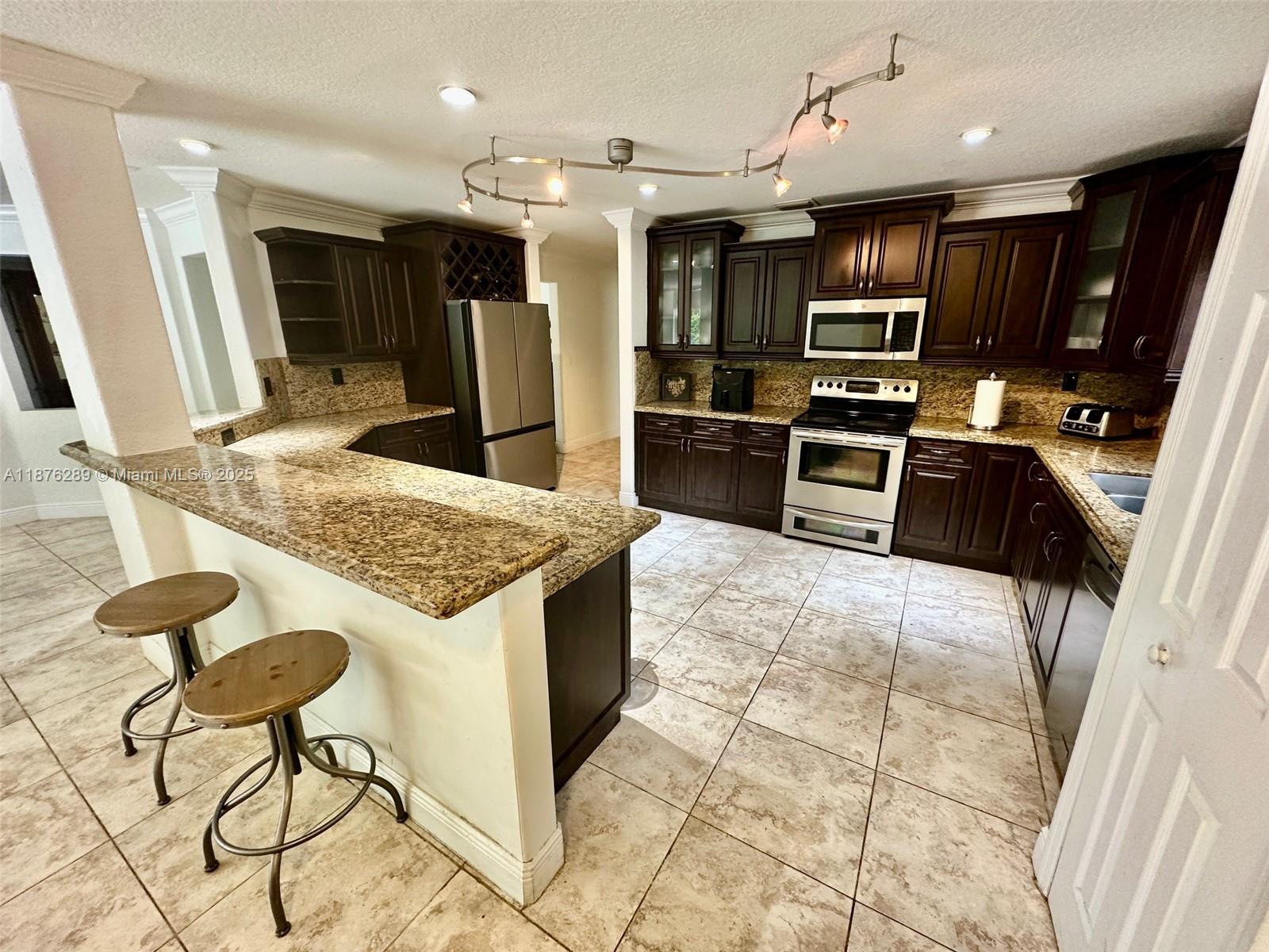 FOREST LAKES HOMES - Residential