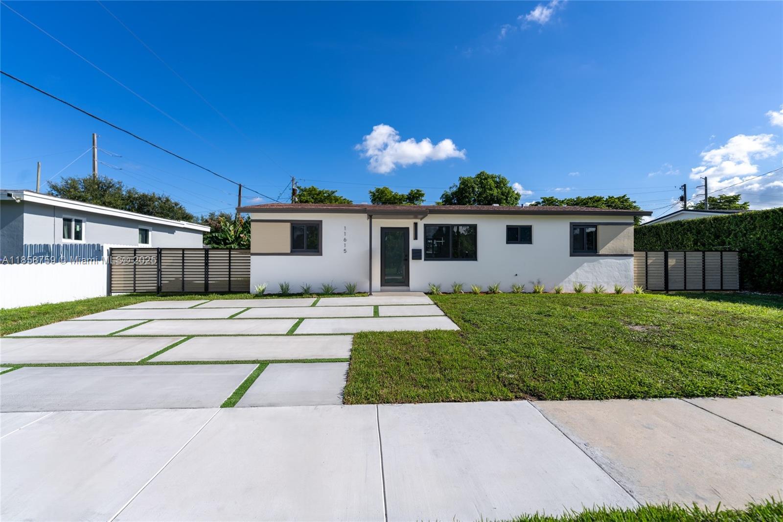 11615 SW 136th Ter