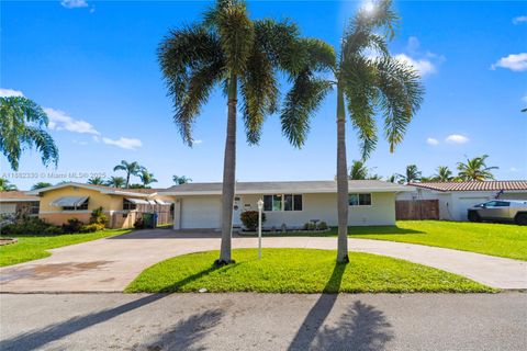 1301 NW 87th Way Pembroke Pines FL 33024