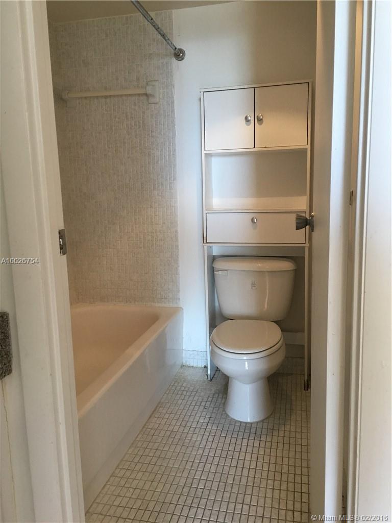 CORONADO CONDO TOWERS I-I - Residential Lease