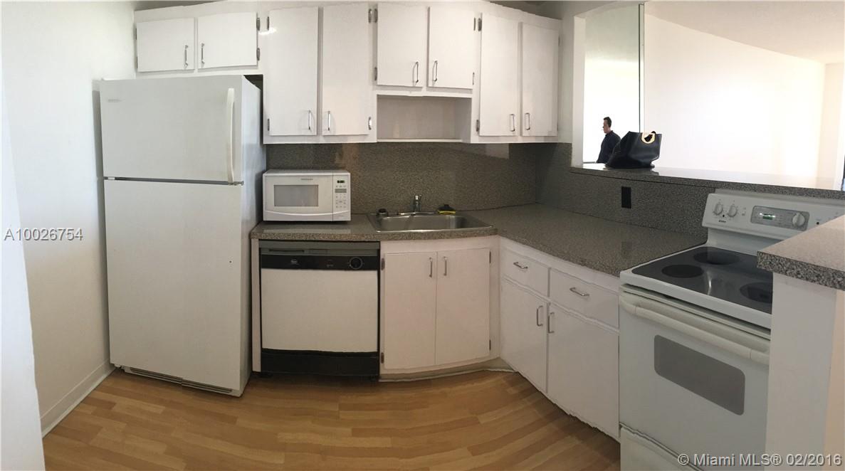CORONADO CONDO TOWERS I-I - Residential Lease