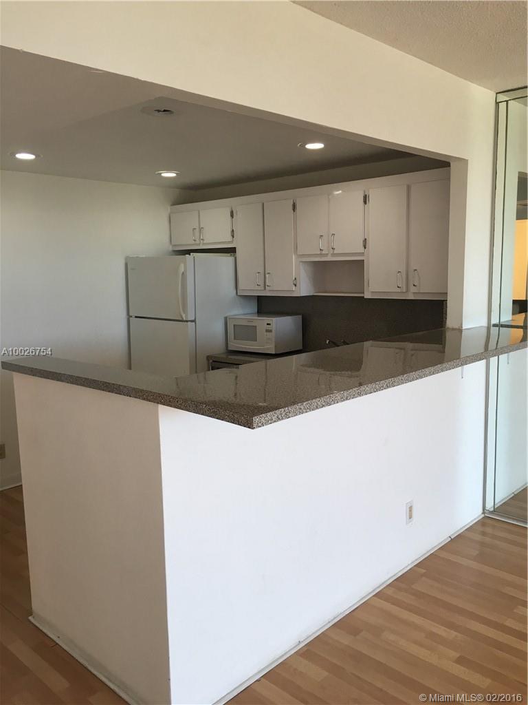CORONADO CONDO TOWERS I-I - Residential Lease