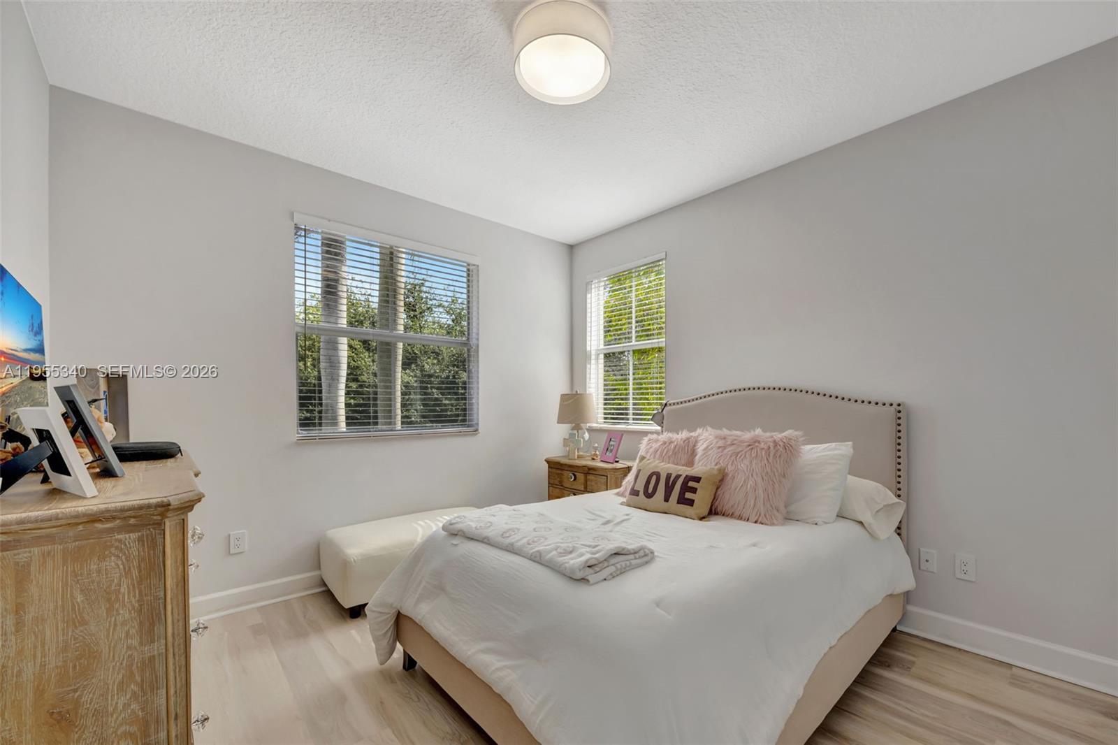 THE RESERVE OF PINECREST - Residential