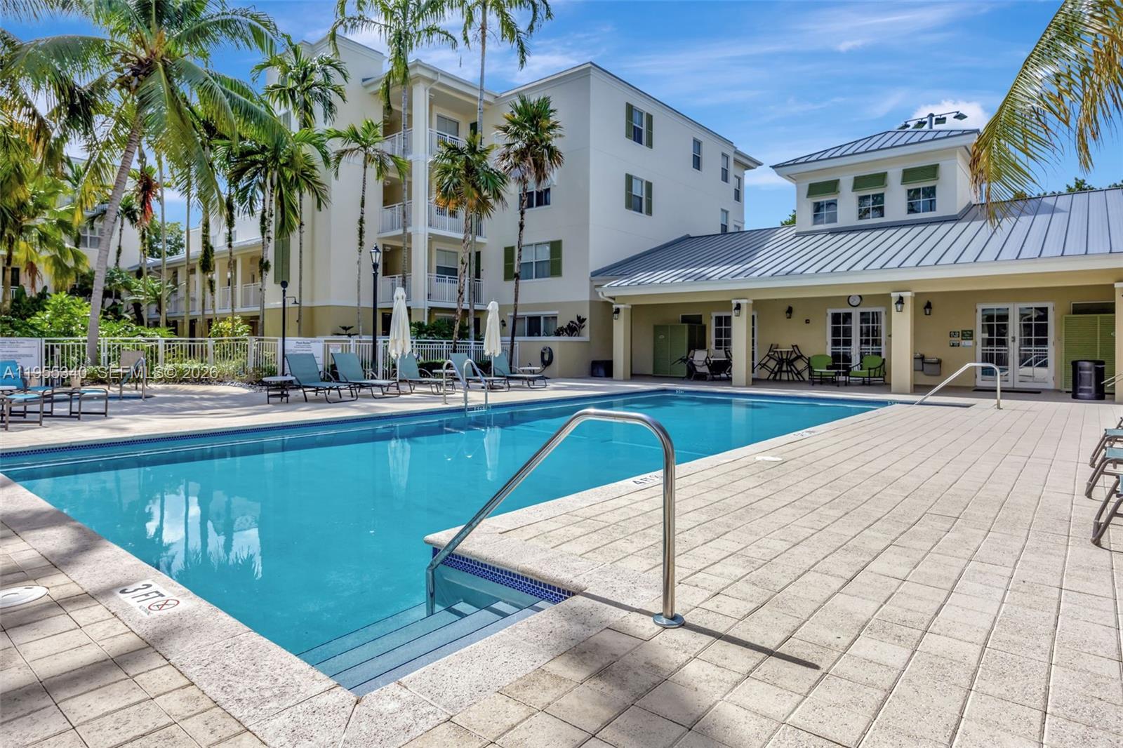 THE RESERVE OF PINECREST - Residential