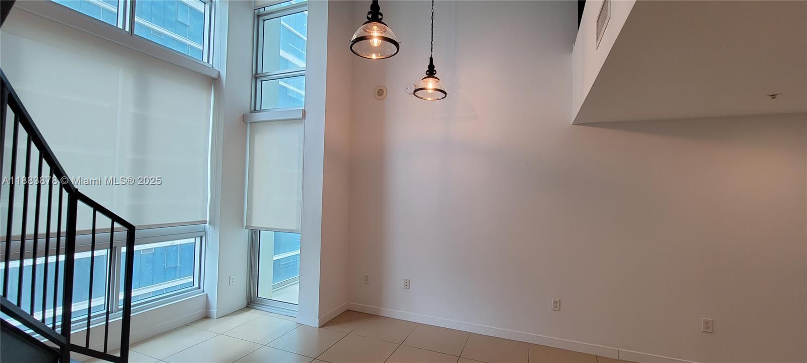 300 S Biscayne Blvd L-1004