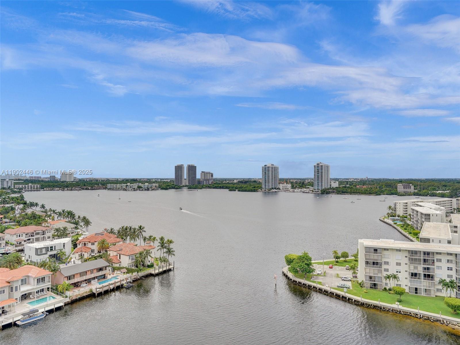 1000 ISL BLVD WILLIAMS IS - Residential