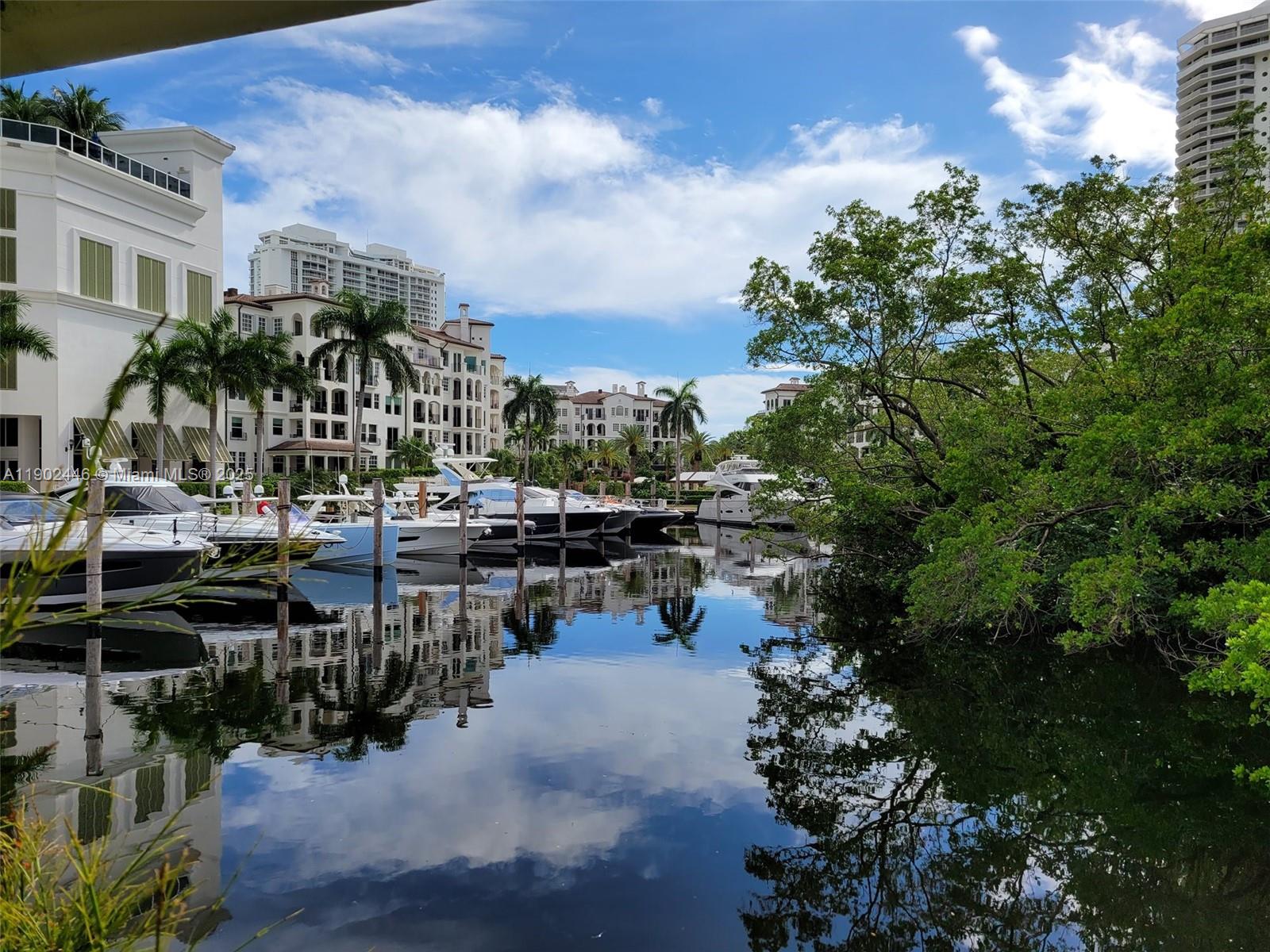 1000 ISL BLVD WILLIAMS IS - Residential