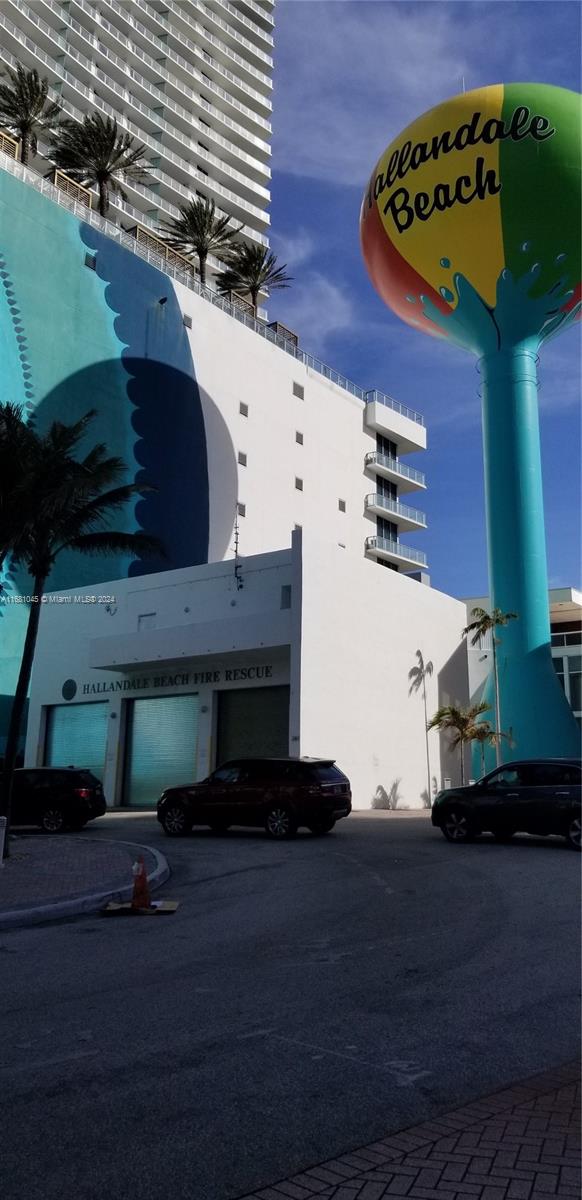 HEMISPHERES CONDO OCEAN SO - Residential Lease