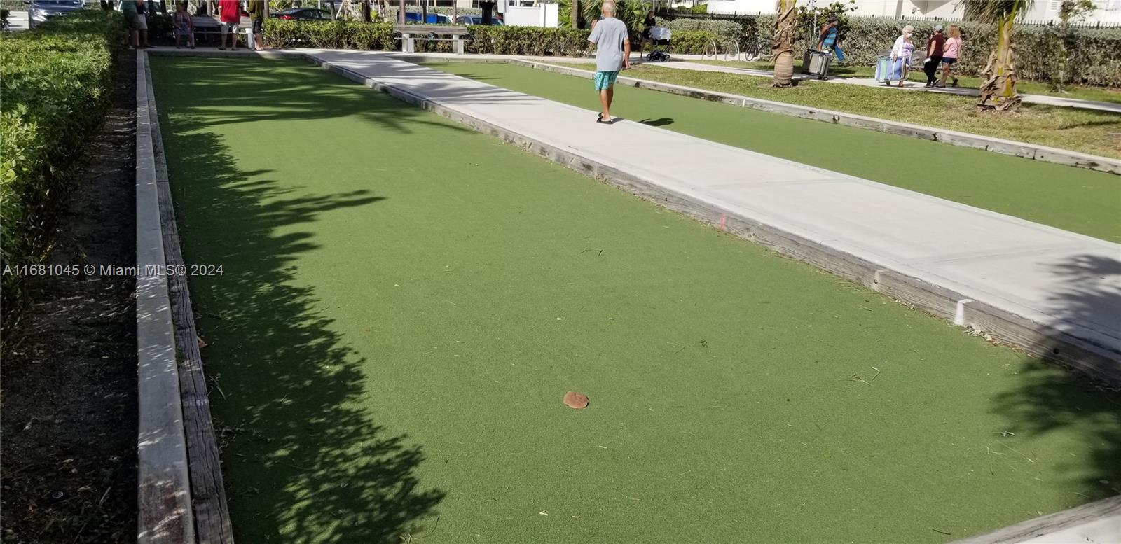 HEMISPHERES CONDO OCEAN SO - Residential Lease