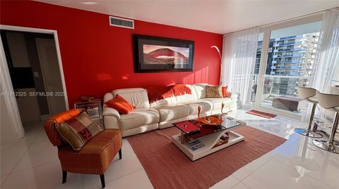 5700 Collins Ave 11B Miami Beach FL 33140