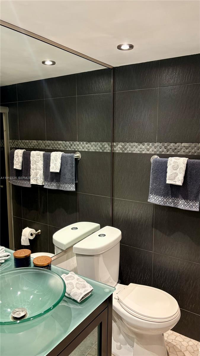 SEACOAST 5700 CONDO - Residential