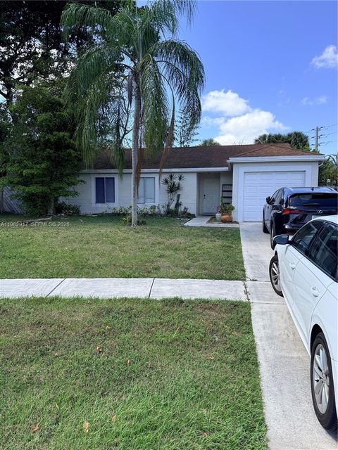 Photo of 9963 Baywater Dr, Boca Raton, FL 33496 (MLS # A11982917)