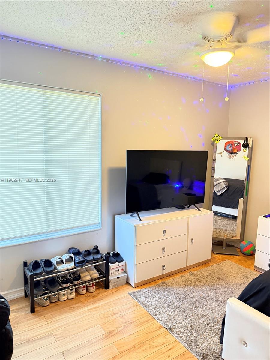 WEITZER SUB 1 - Residential