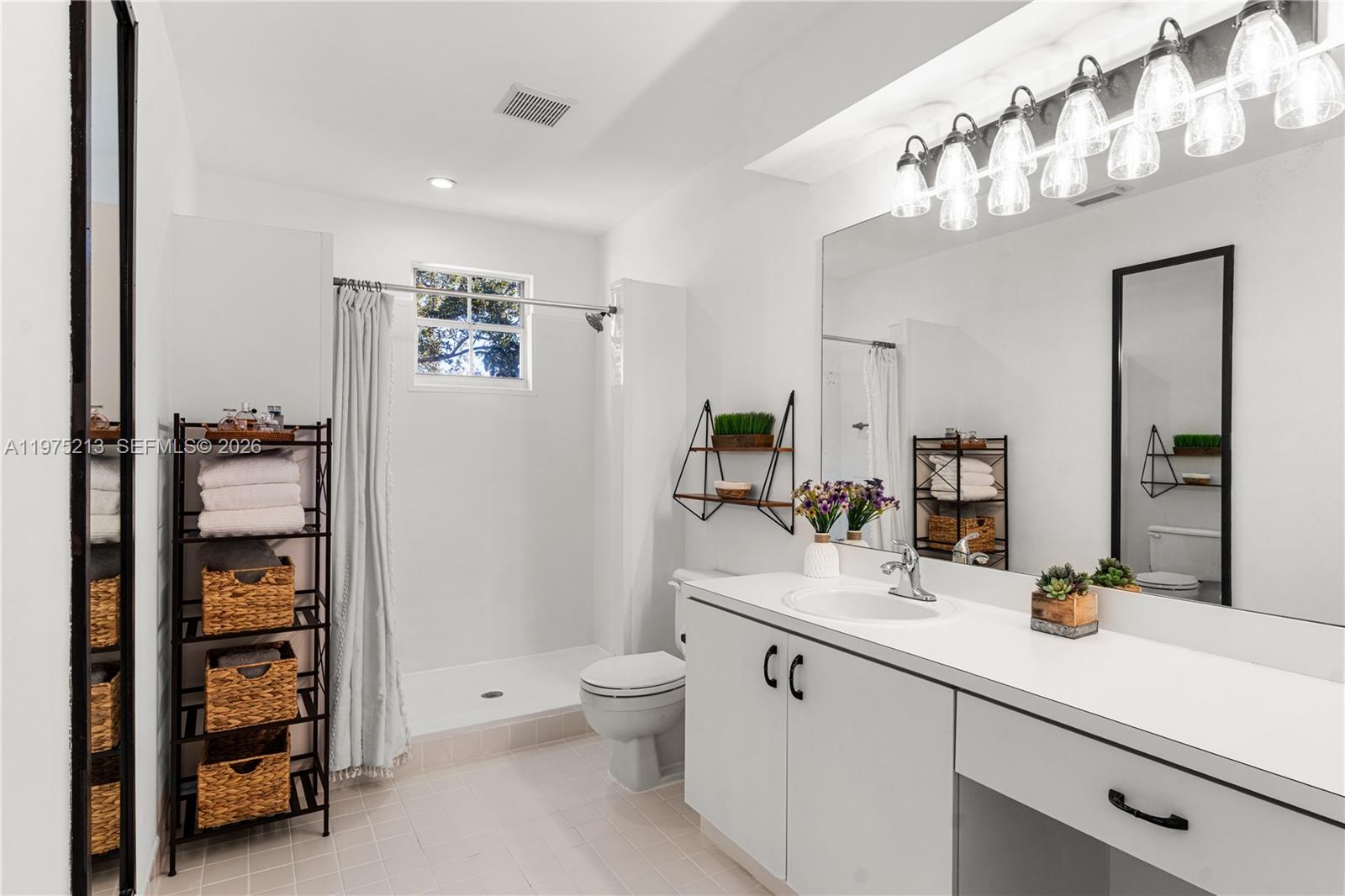 CHAPEL TRAIL REPLAT - Residential