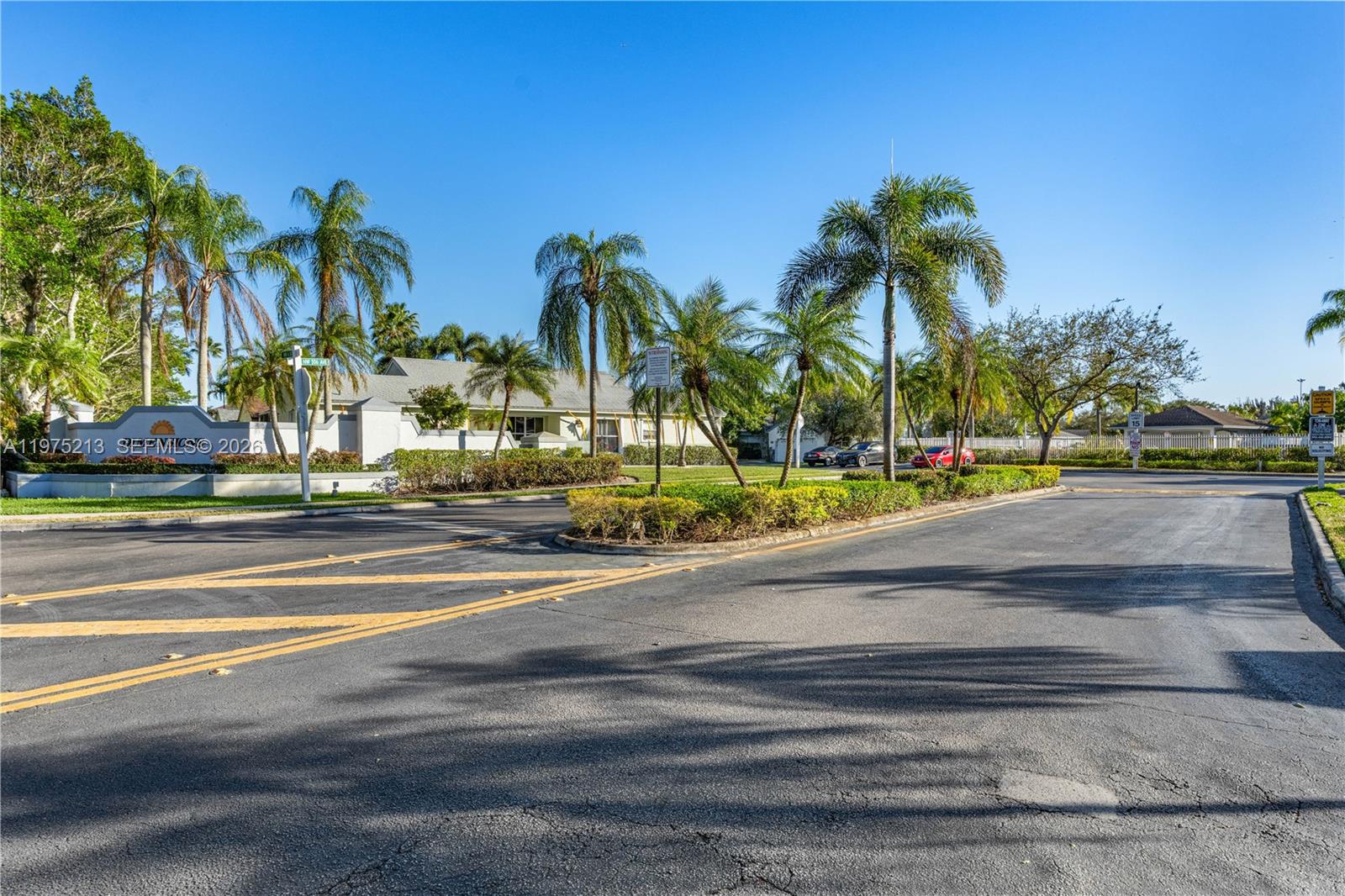 CHAPEL TRAIL REPLAT - Residential