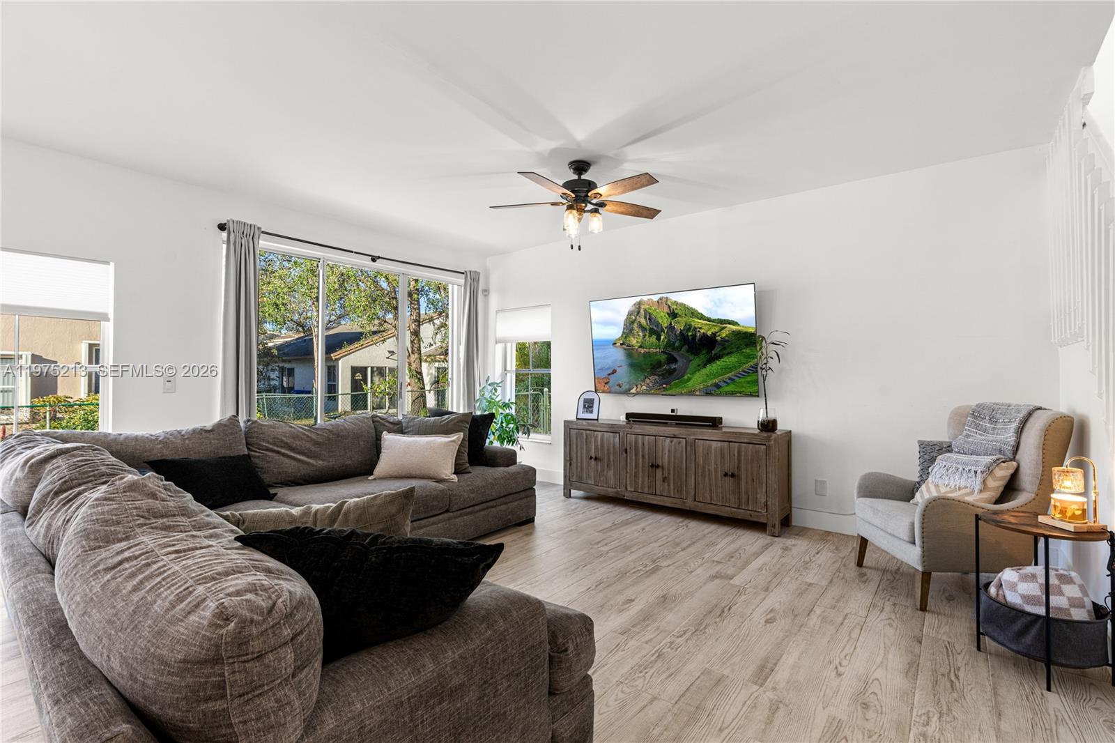 CHAPEL TRAIL REPLAT - Residential